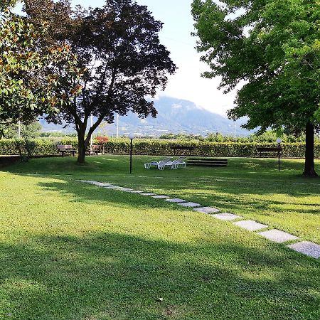 La Staffa Otel Liedolo Dış mekan fotoğraf