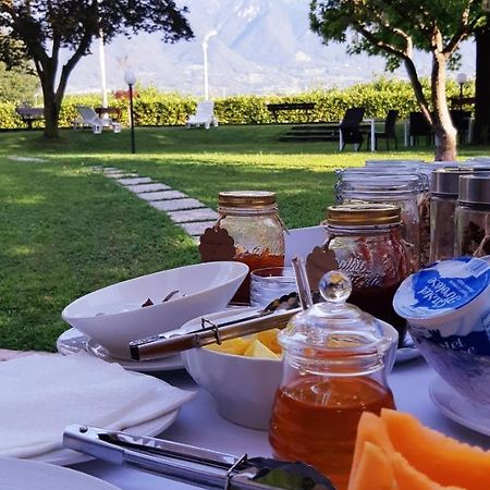 La Staffa Otel Liedolo Dış mekan fotoğraf
